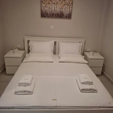 A&a With Balcony Apartment *