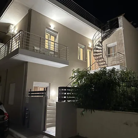 아파트 A&a Modern With Balcony